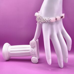 BRACCIALE CON QUARZO ROSA, RUBINO GREZZO E MOLECOLA DI OSSITOCINA