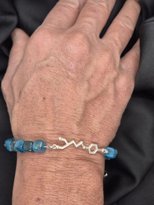 BRACCIALE IN APATITE CON MOLECOLA DI PROCAINA TERAPEUTICA - immagine 2